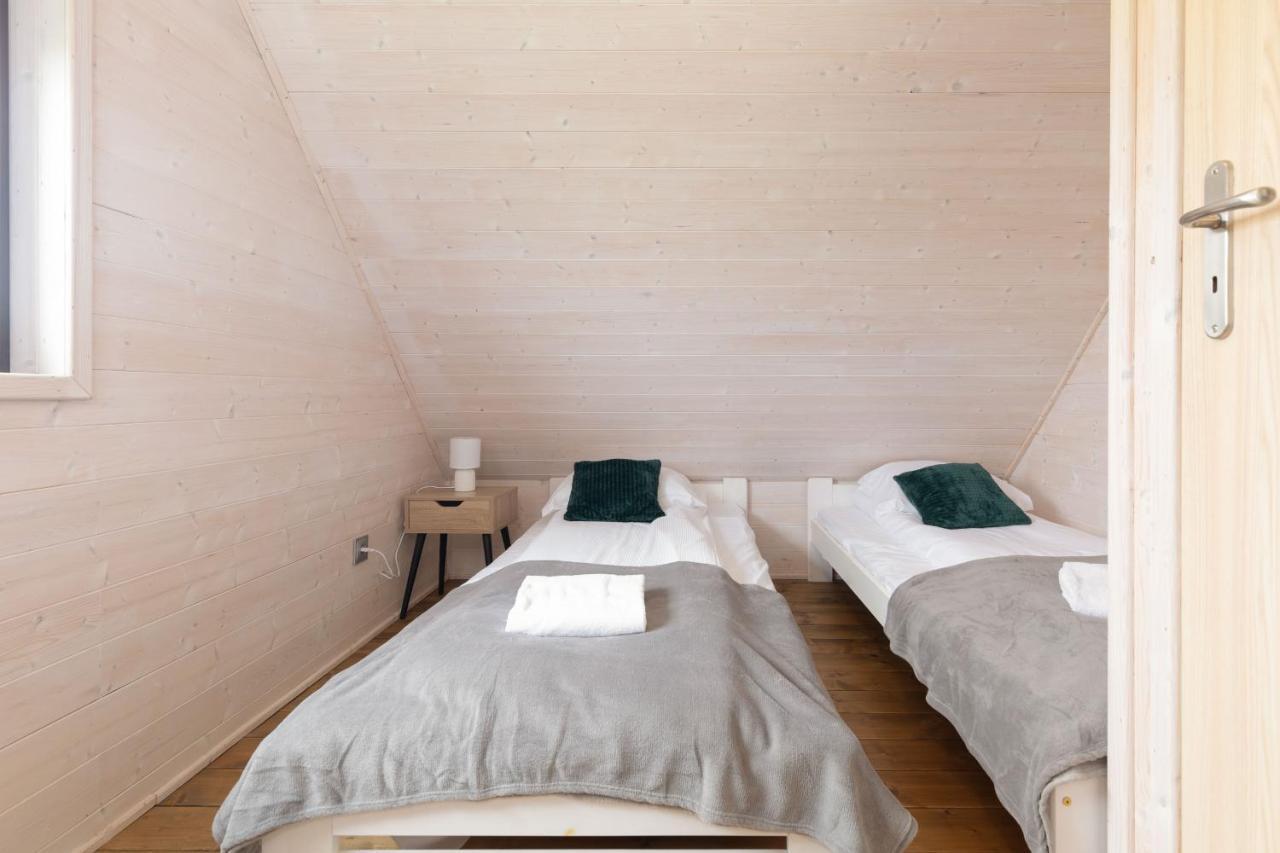 Strzezenice Domek Wakacyjny By Noclegi Renters Extérieur photo